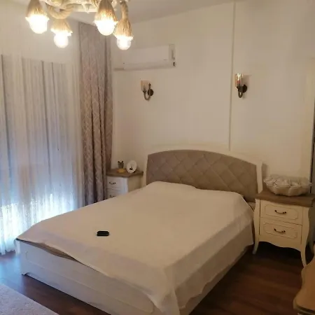 Havuzlu Tas Kisiye Ozel * Çeşme